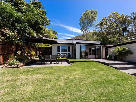 7 Seabreeze Street